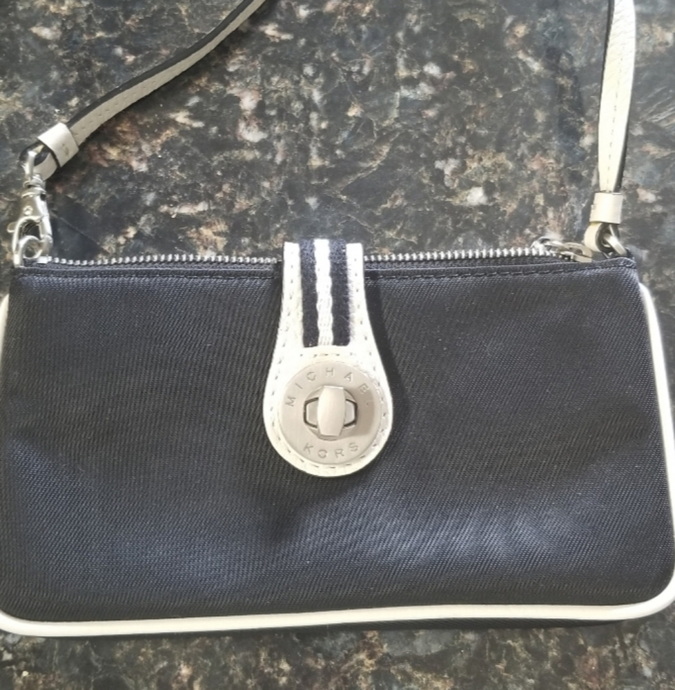 Michael Kors Clutch